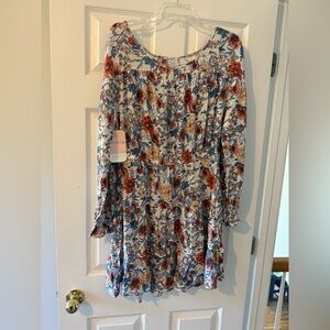 Chic Long Sleeve Floral Dress in Blue and Red